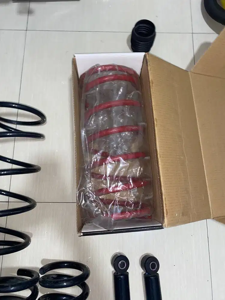 Coilover belakang pajero sport new merek pedders