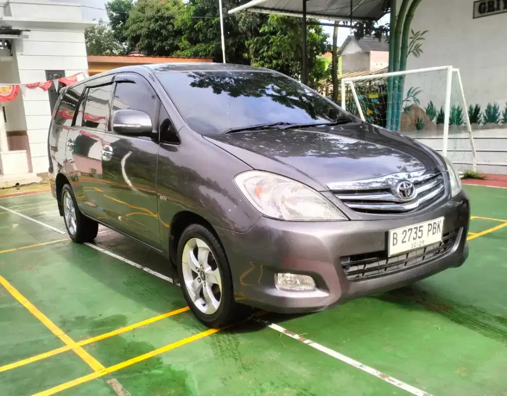 Kijang Innova Tipe G A/T 2009