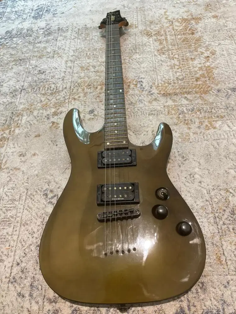 Gitar Schecter Gryphon