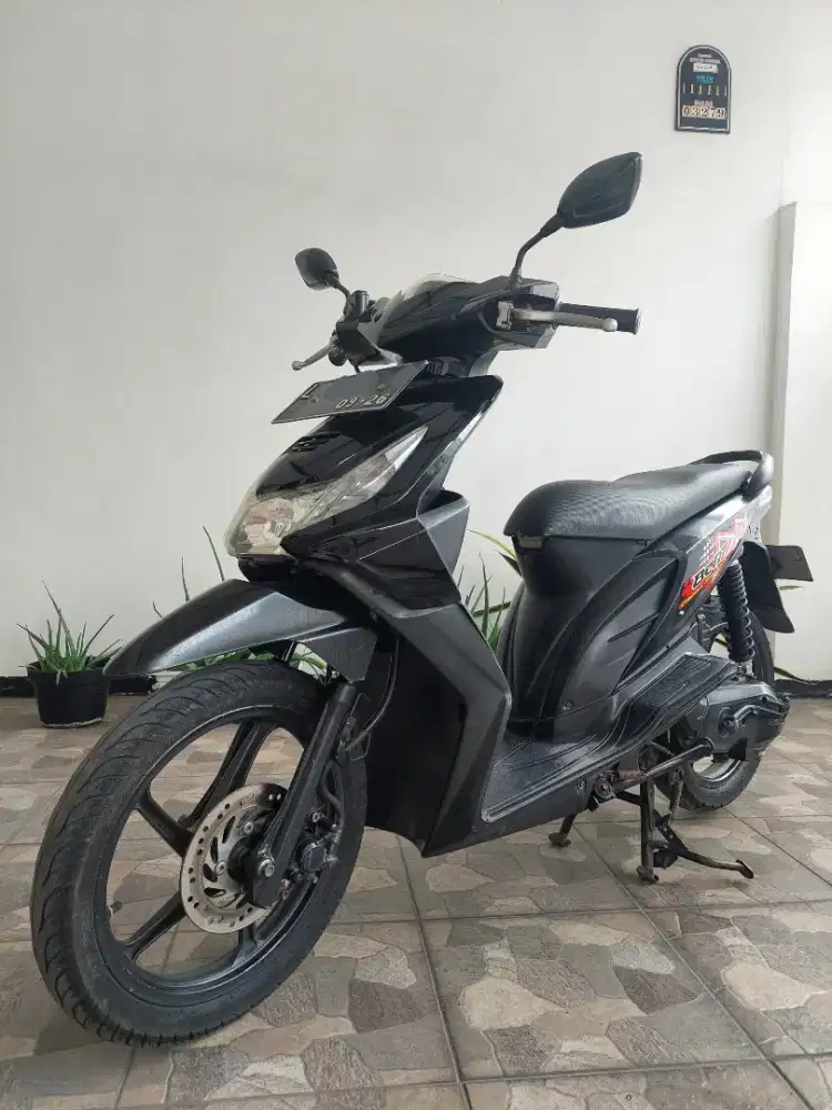 HONDA BEAT 2011