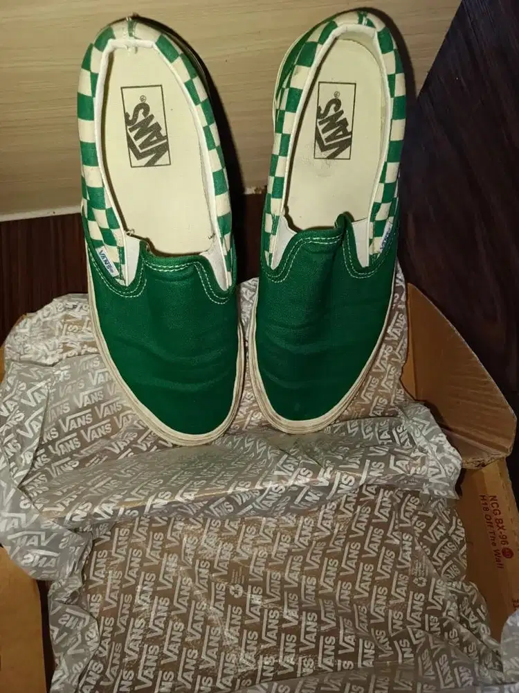 Sepatu vans slip on ori