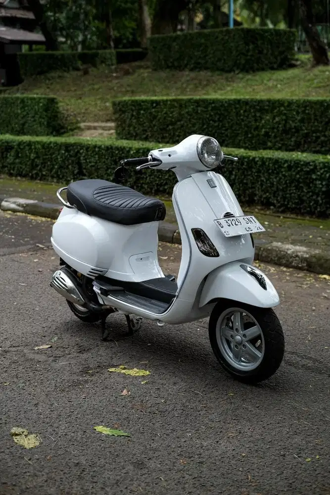 VESPA LX 150 3V MULUS BERGARANSI
