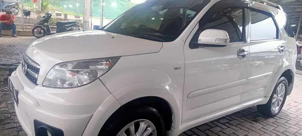 Daihatsu Terios 2011 Bensin