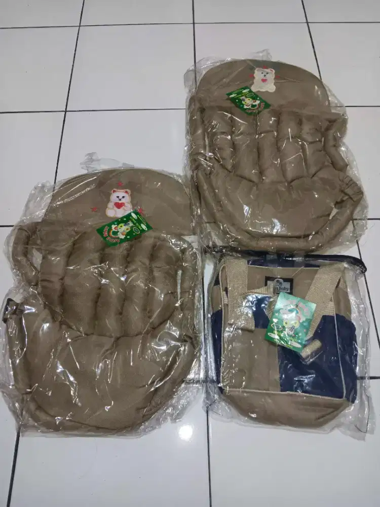 gendongan dan tas bayi