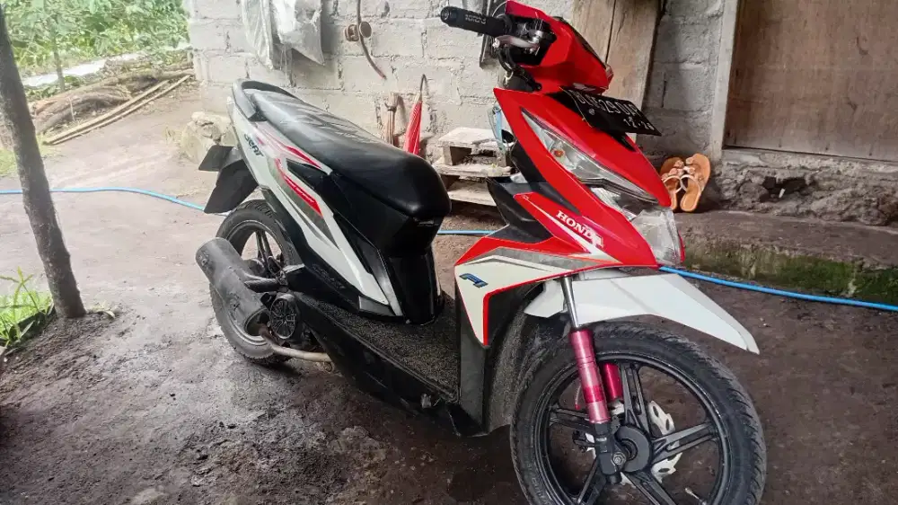 Di jual honda beat tahun 2016