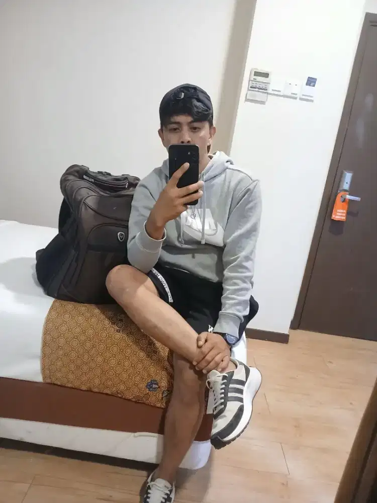 Driver pribadi. Anter jemput kerja, sekolah, kuliah dll...