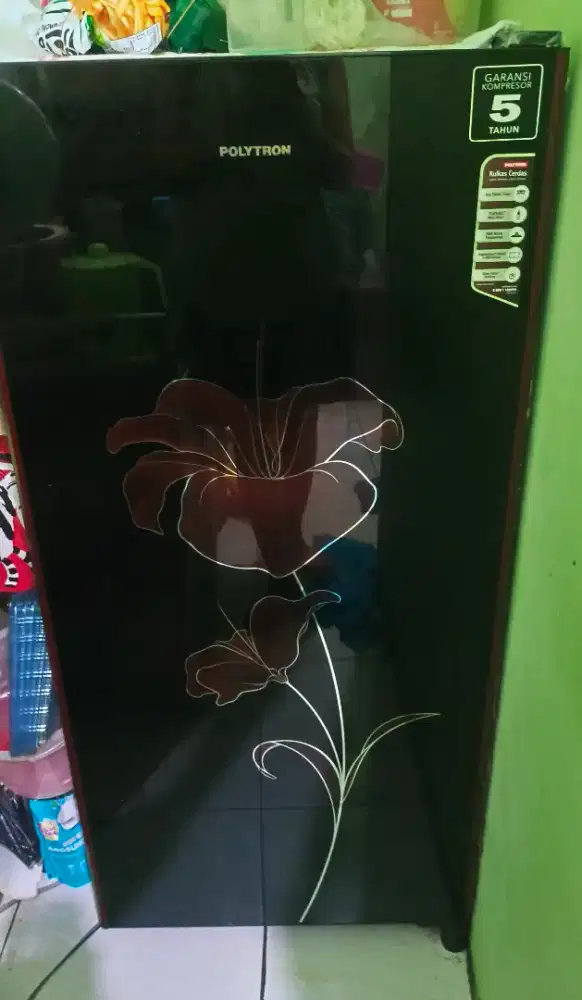 Kulkas Polytron