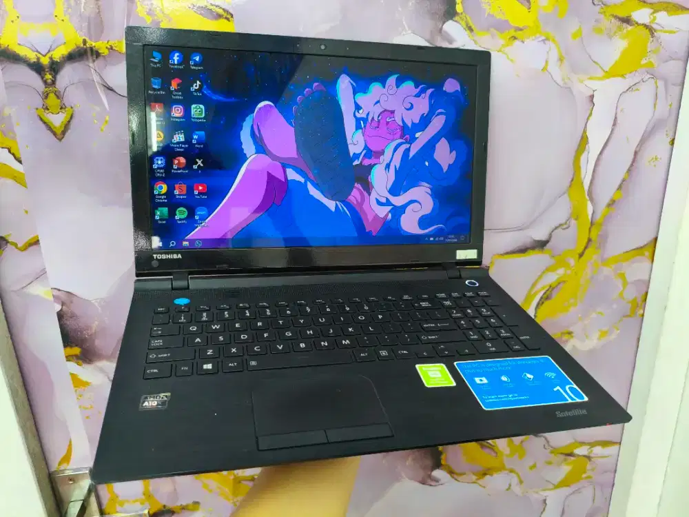 Laptop Gaming Toshiba Satelite C55D 15 inch AMD A10 Gen 8