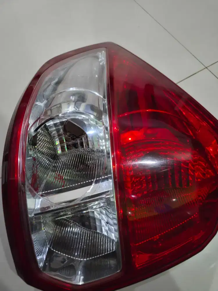 Dijual Stoplamp Lampu Rem Kiri Belakang Ertiga 2013