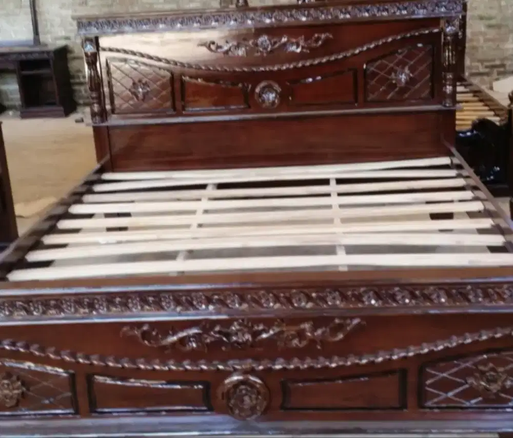 Tempat Tidur/Dipan Jati Motif Tambang Bekas