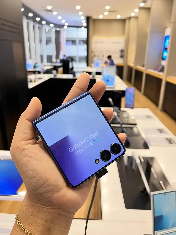 Samsung Galaxy zfilp 7