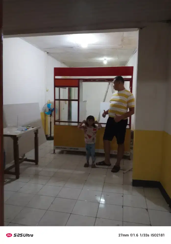 Di jual gerobak bekas mie ayam dan bubur ayam...