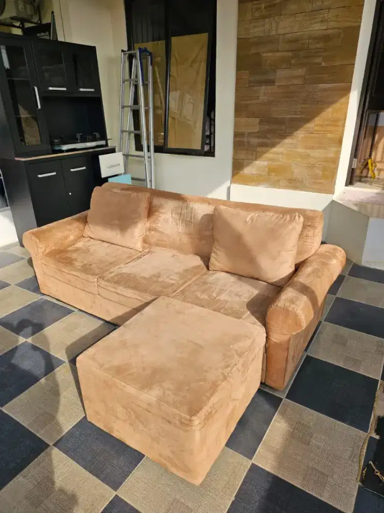 Sofa 3 seat+1 dan 2 bantal