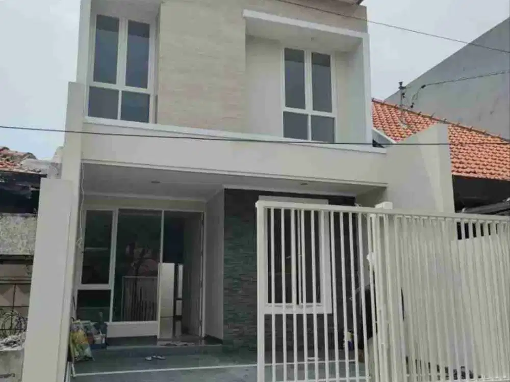Dijual Rumah Baru Gress Modern minimalis di Manyar Surabaya
