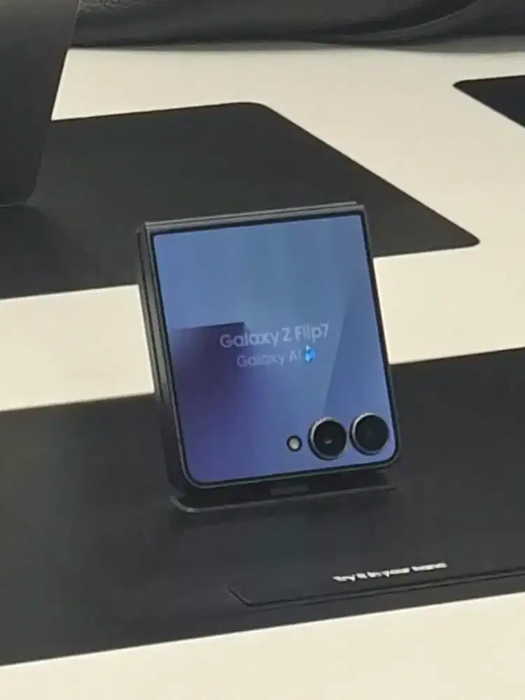 SAMSUNG BERGARANSI RESMI SURABAYA