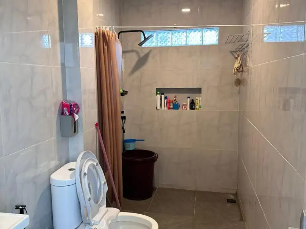 Dijual Rumah Siap Huni 2 Lantai di Harapan Indah – Bekasi