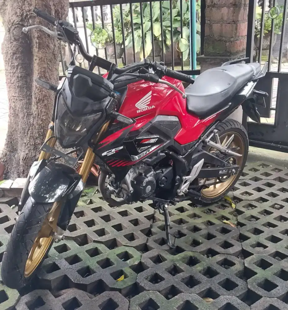 CB 150R street fighter 2024