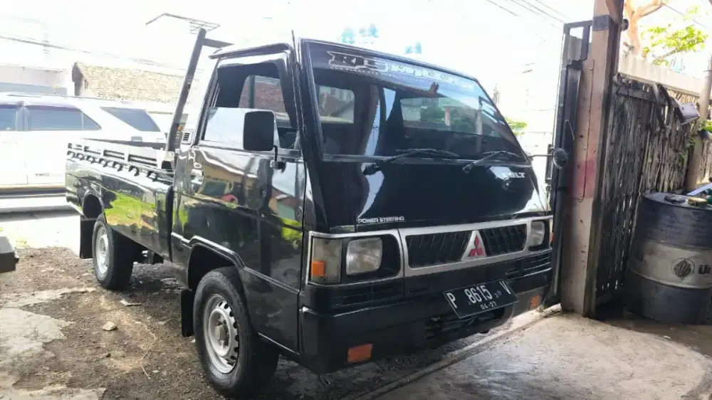 Mitsubishi L300 THN 2012