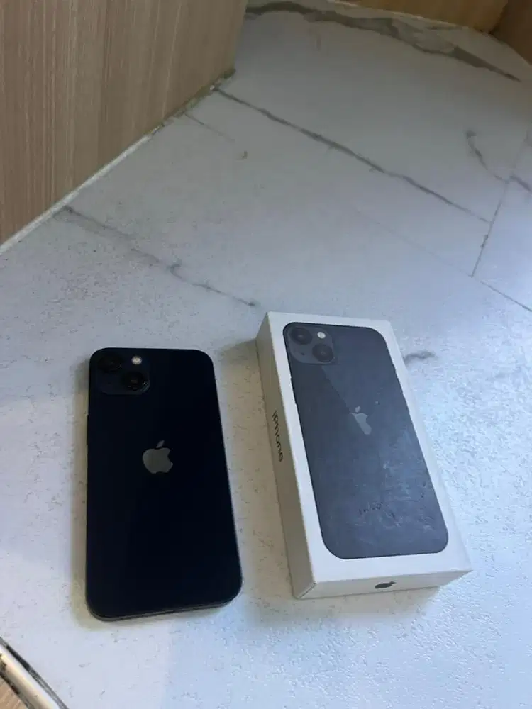 iphone 13 128gb paling di depan