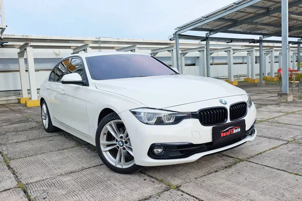 DP Minim BMW 320i LCI Sport F30 2019