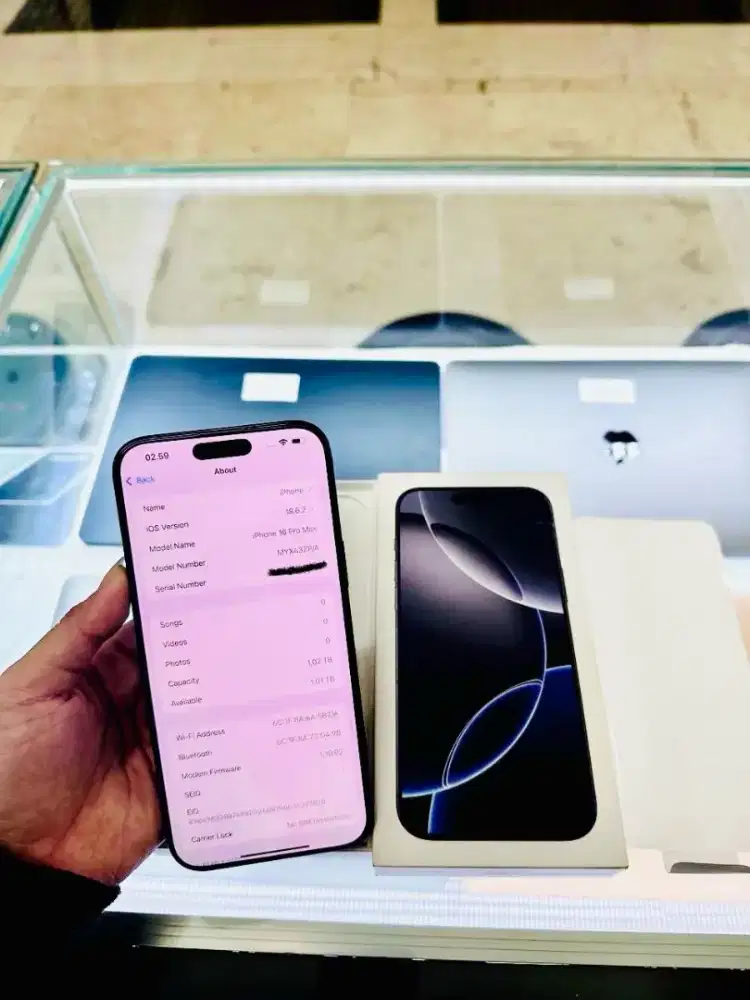 iPhone 16 Pro Max 1TB Black Titanium Lengkap