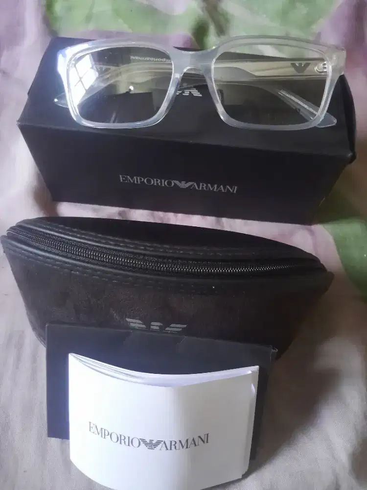 Frame  Kaca mata Emporio Armani