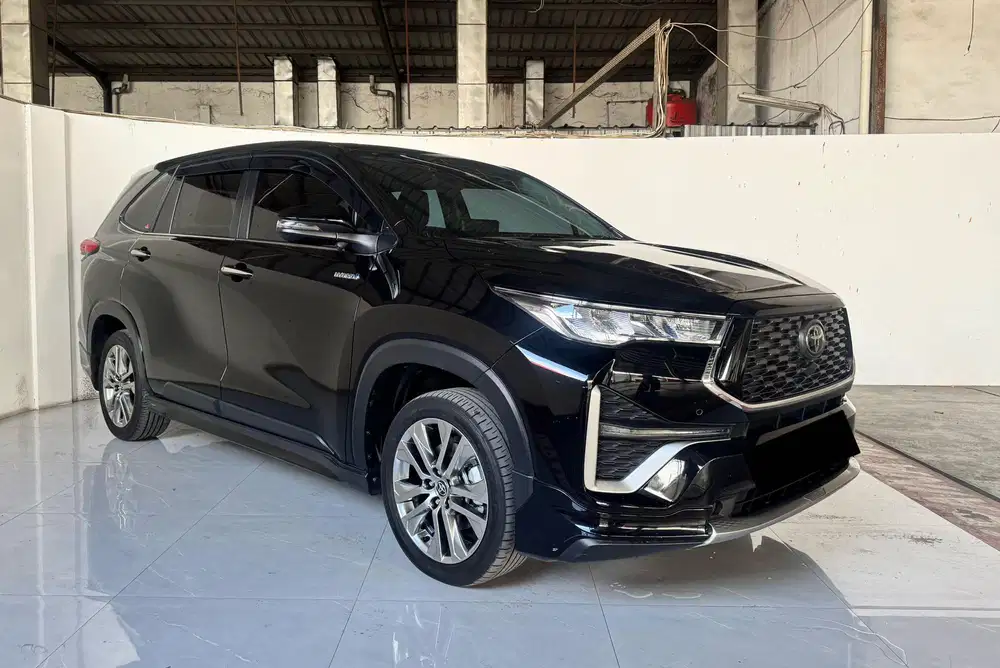 2023 Zenix Q 2.0 Modelista At