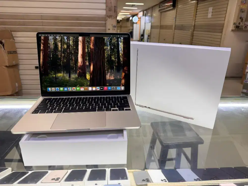 Macbook air m4 13 inch 16/256 buka like new baru 3 hari