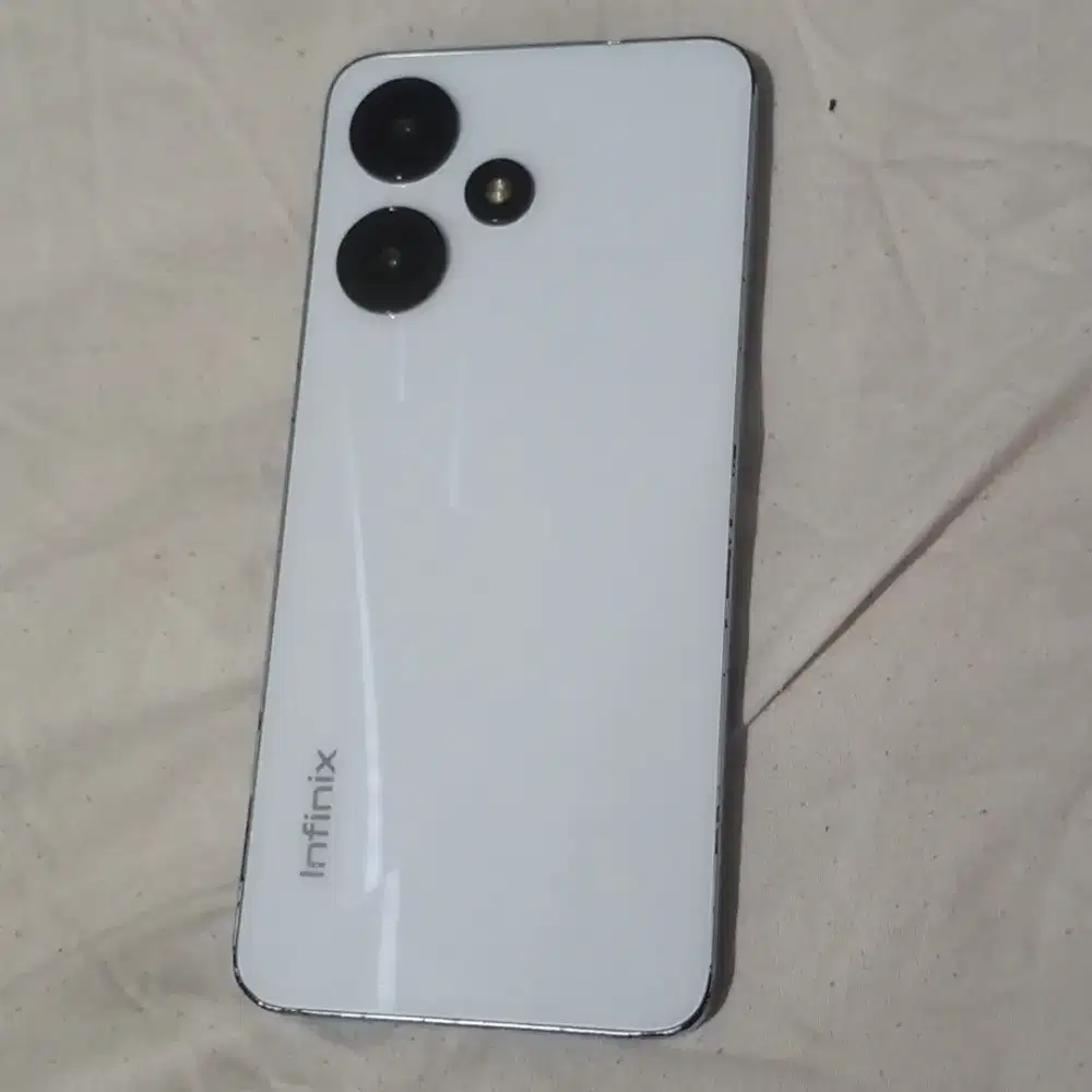 Infinix hot 30i warna biru