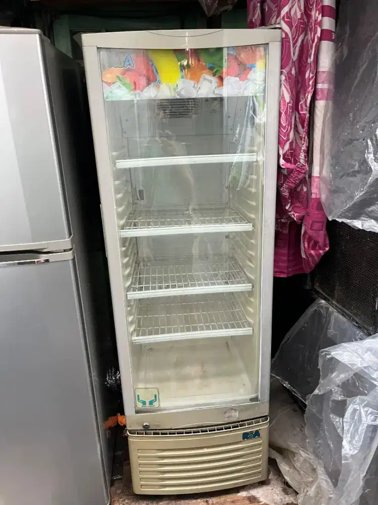 Showcase/Kulkas RSA Ukuran sedang GRATIS ANTAR