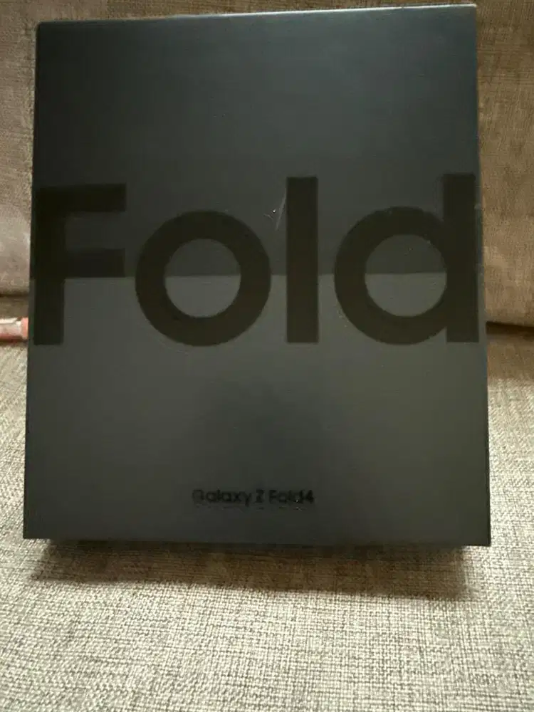 Samsung fold 4 bekas
