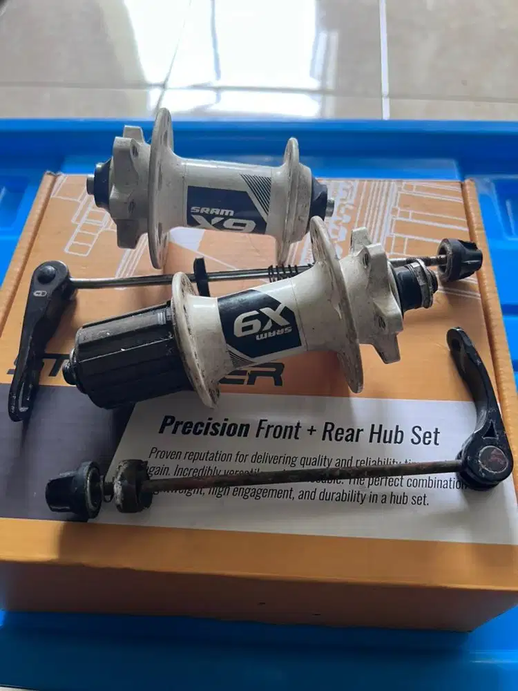 HUB MTB Sram fornt and rear