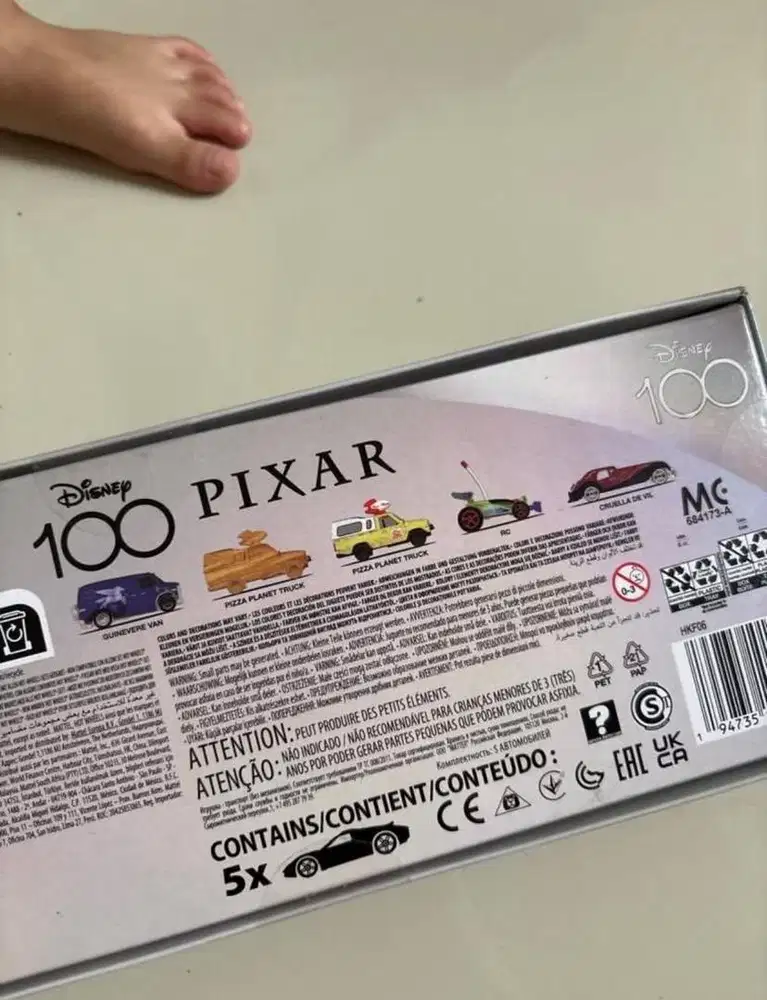 Mattel Hotwheels Premium X Disney Pixar 100