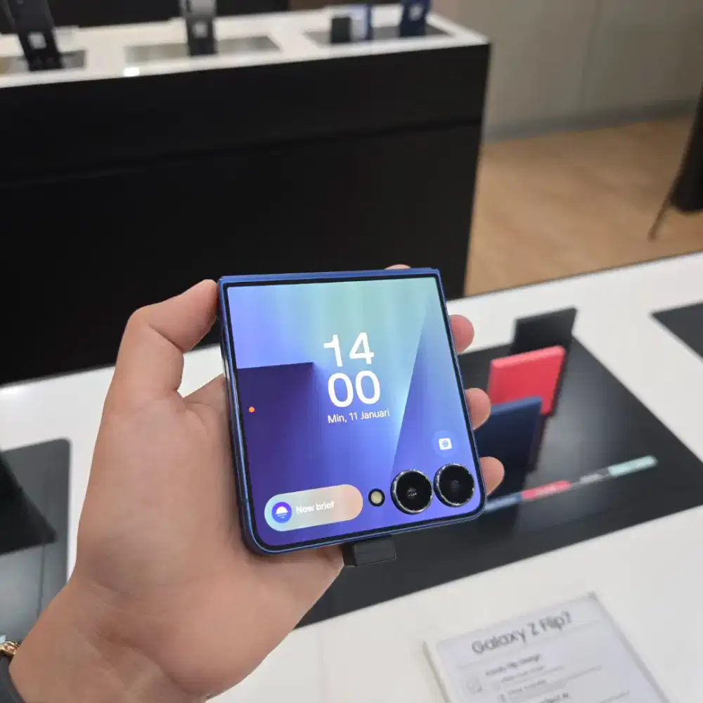 PROMO TAHUN BARU ZFLIP 7