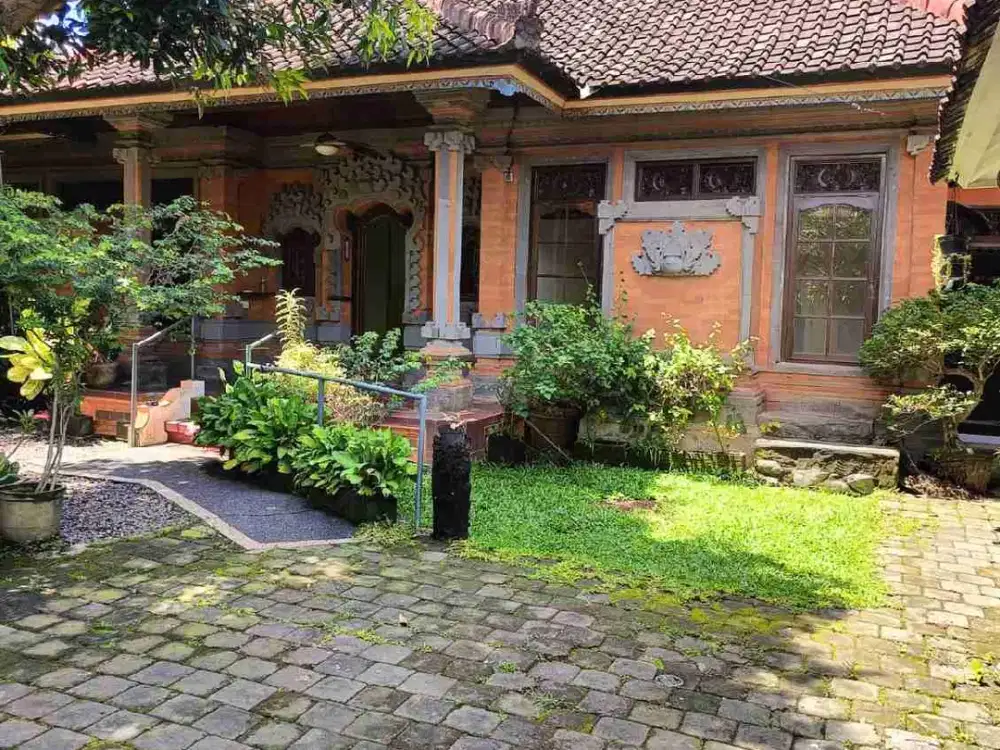rumah Halaman luas Sanur bali