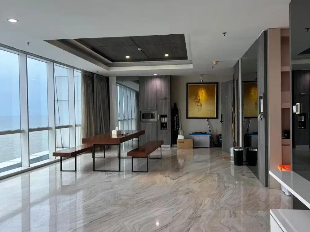 Jual Apartemen Regatta luas 243m private lift Furnish mewah