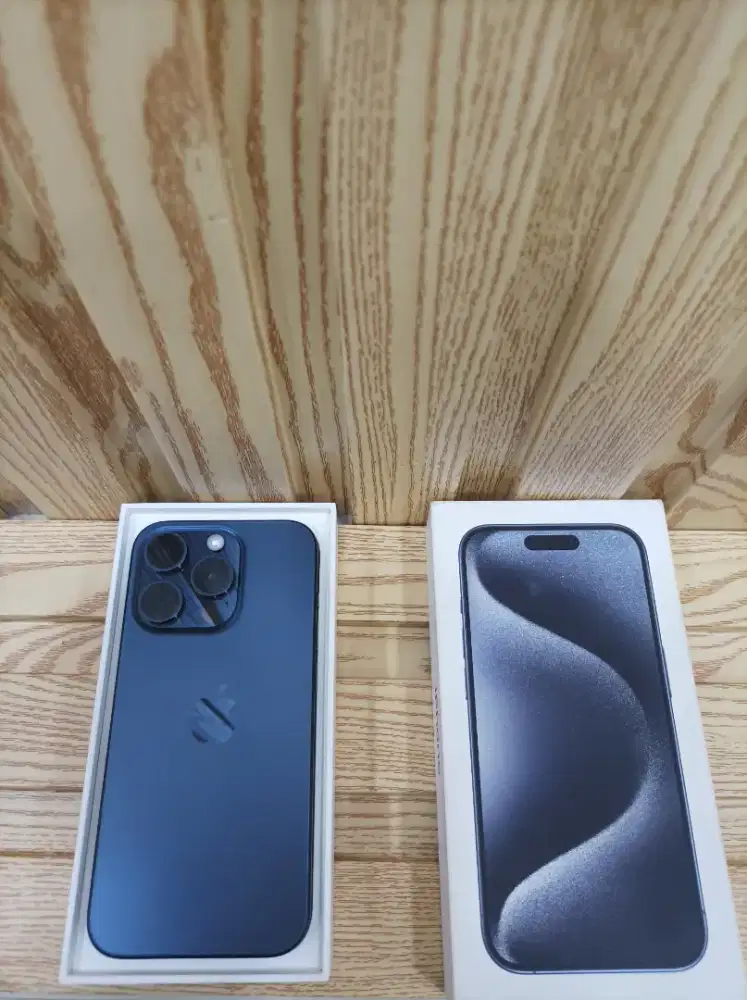 iPhone 15 pro 512. Ibox