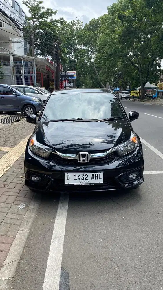 HONDA BRIO SATYA E 2019 CVT Metik