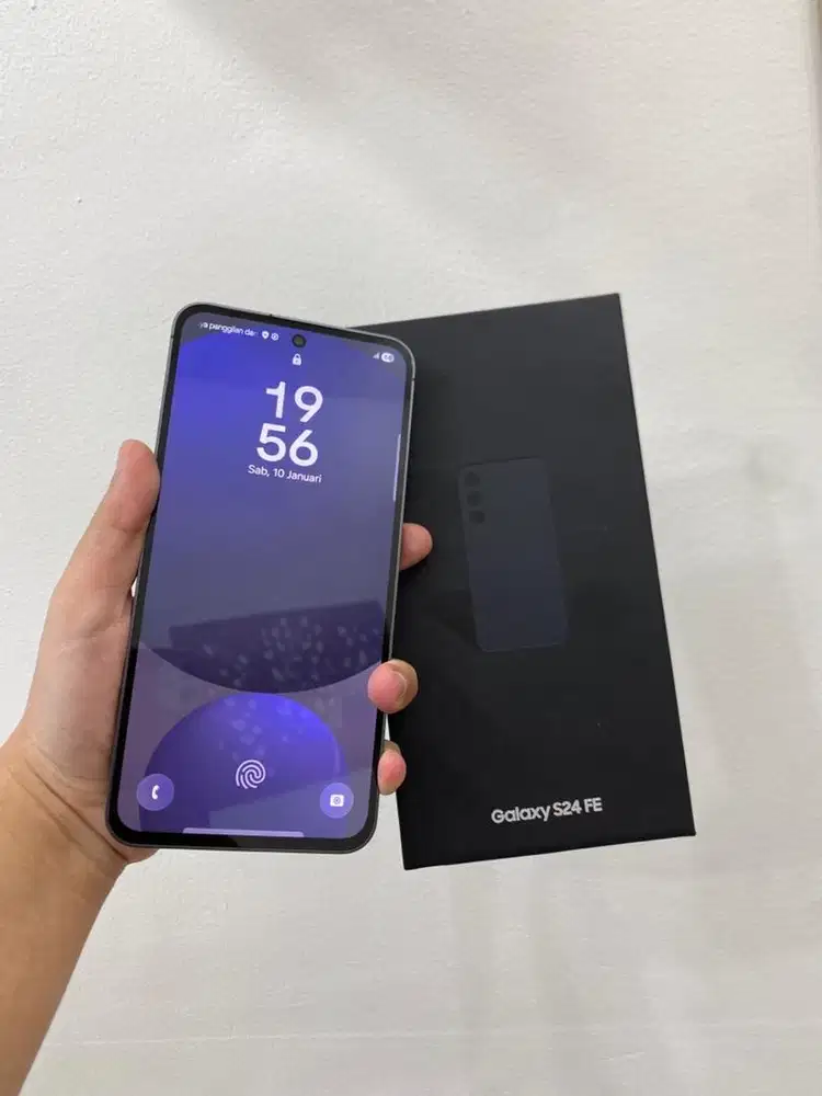 Samsung S24 FE 8/256 Fulset ori resmi sein garansi no minus