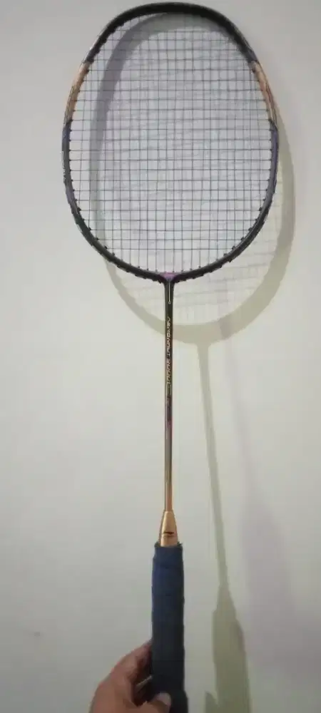 Raket bulu tangkis 32 LBS