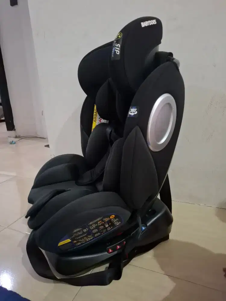 Car seat merek babydoes