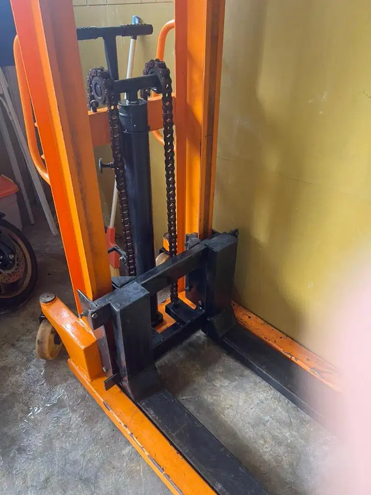 Dijual handstacker kapasitas 2 ton