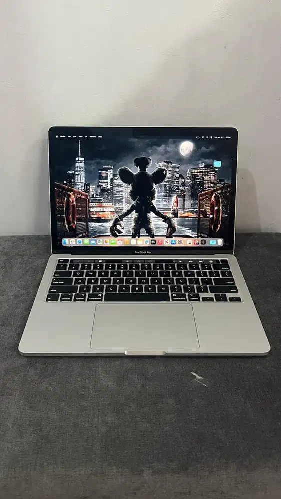 Macbook pro 2020 13 ram 16/256Gb core i5
