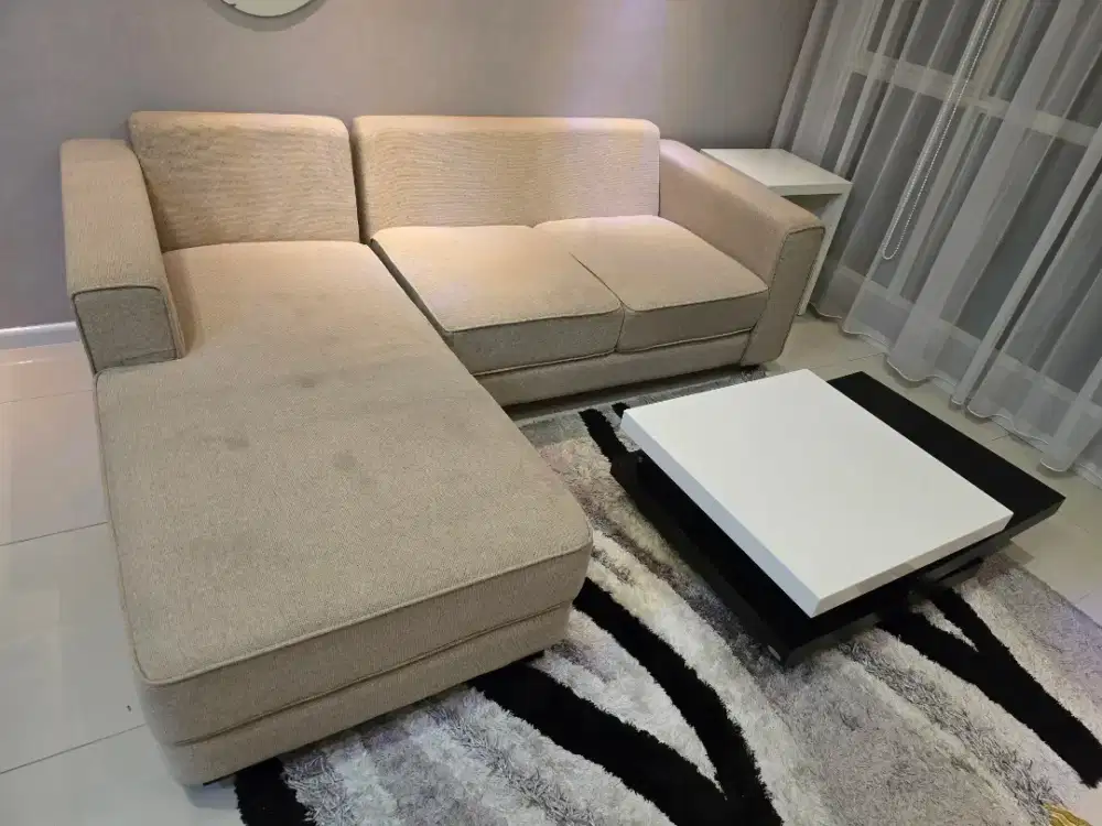 Dijual murah Sofa L minimalis plus meja cantik minimalis