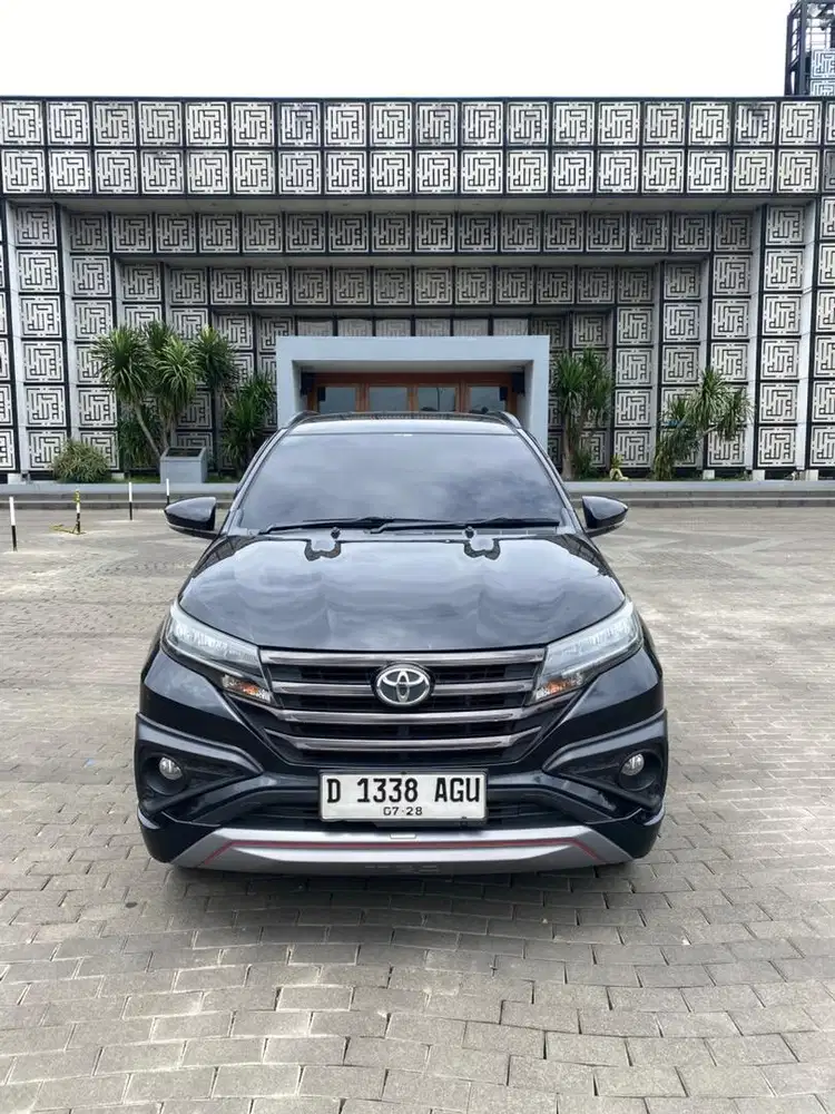 Toyota Rush 2018 Bensin