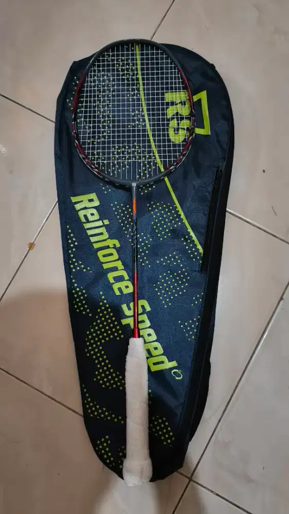 DIJUAL RAKET BADMINTON RS MICRON SABER 16 SMASH