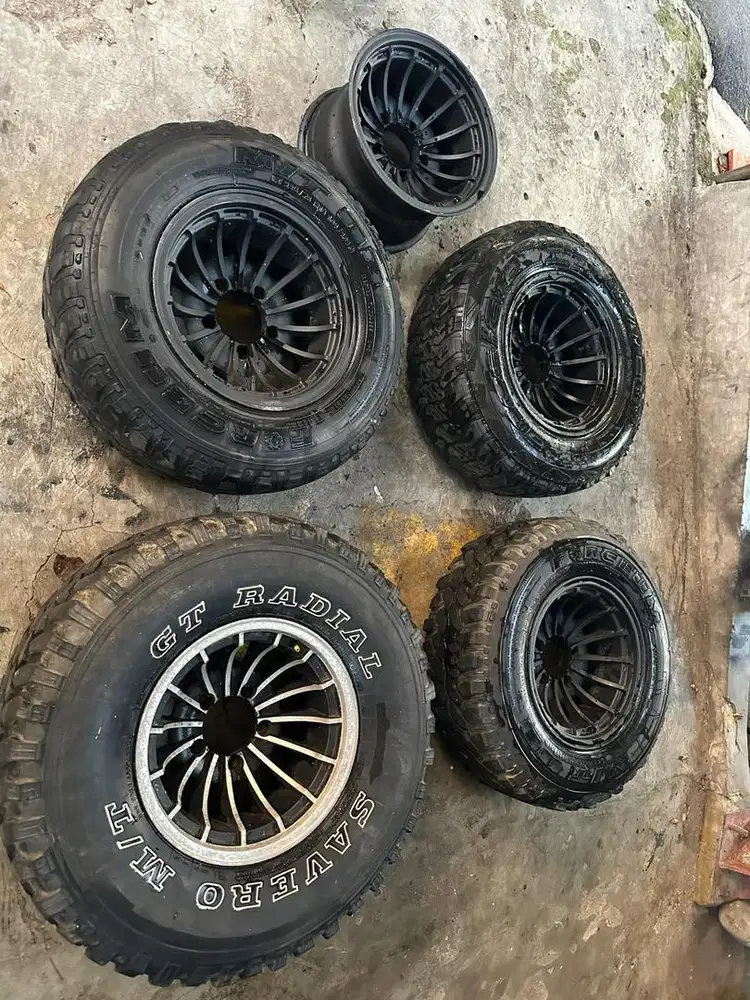 Velg Cobra 8h x 139,7 x 8,5 R15