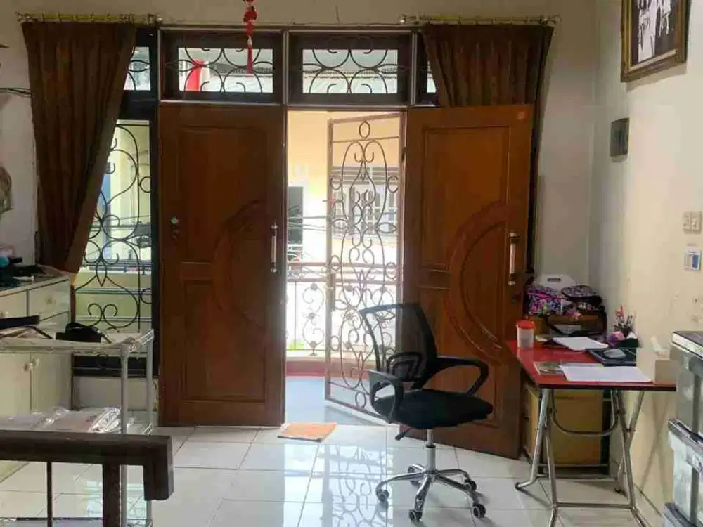 jual rumah jl Abdullah jakarta barat deket gajah mada angke