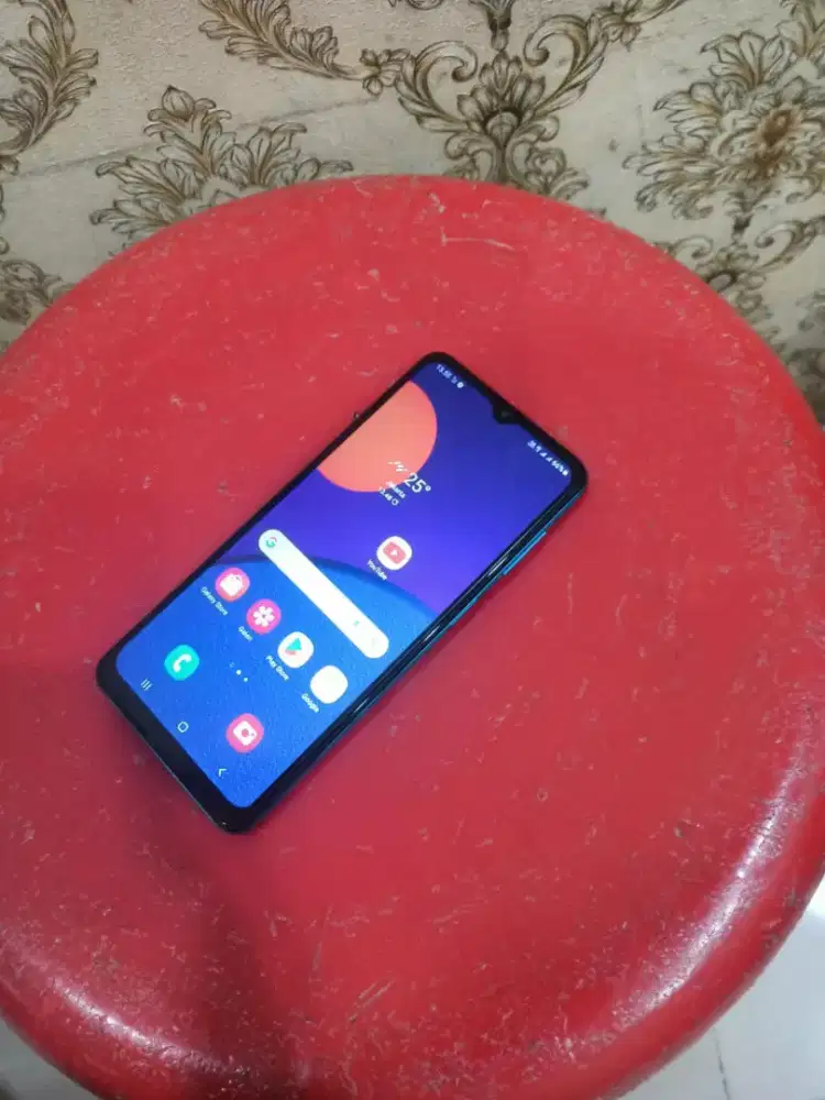 Samsung m12 ram 4/64 normal semua nya msh original semua batangan saja