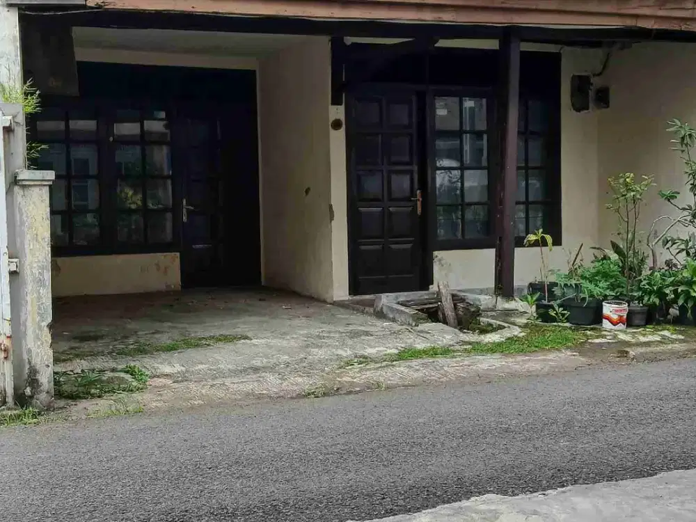 Jual Rumah Komp. Antapani Jl. Purwakarta